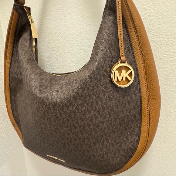 Michael Kors Lydia Large Hobo Shoulder Bag Brown Monogram - Picture 10 of 10